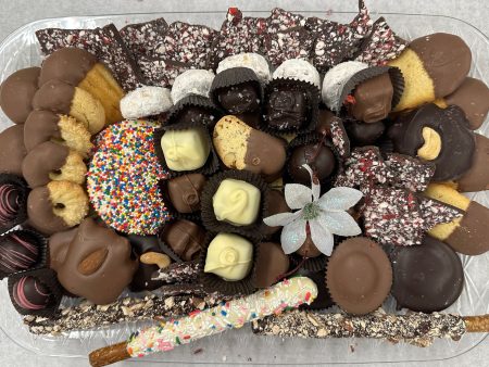 Chocolate and Cookie Dessert Trays Hot on Sale